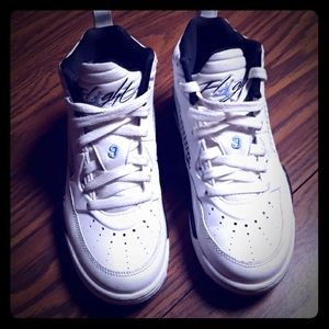 Jordan size 4 youth